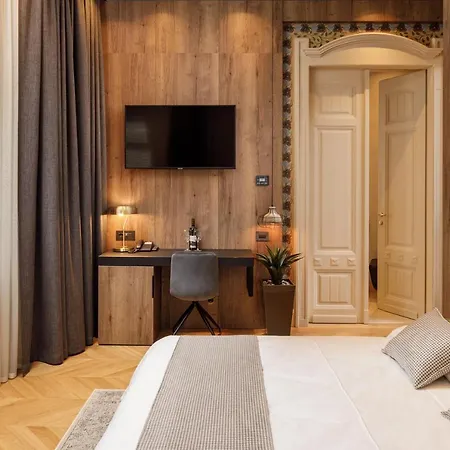 Hotel Schuster Boarding House